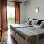 イン Residencial Do Rita Em Rio Caldo ジェレス