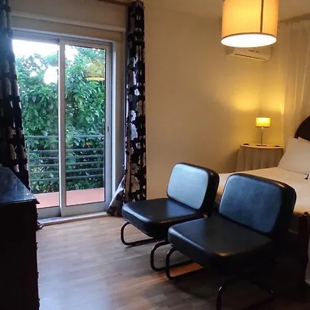 Residencial Do Rita Em Rio Caldo Geres