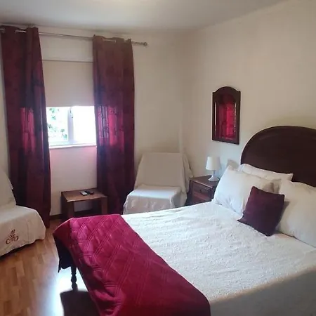 여관 Residencial Do Rita Em Rio Caldo *
