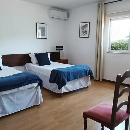 Residencial Do Rita Em Rio Caldo Geres