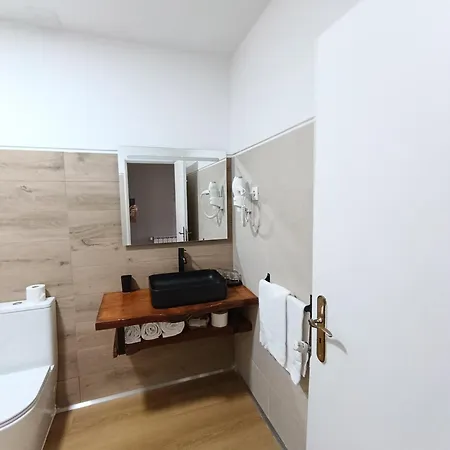 Residencial Do Rita Em Rio Caldo Πανδοχείο