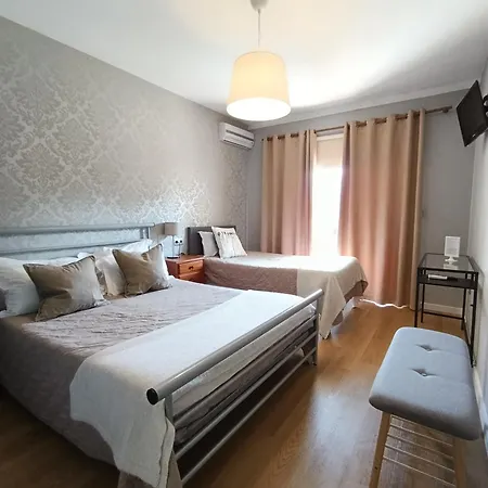 Residencial Do Rita Em Rio Caldo Herberg *