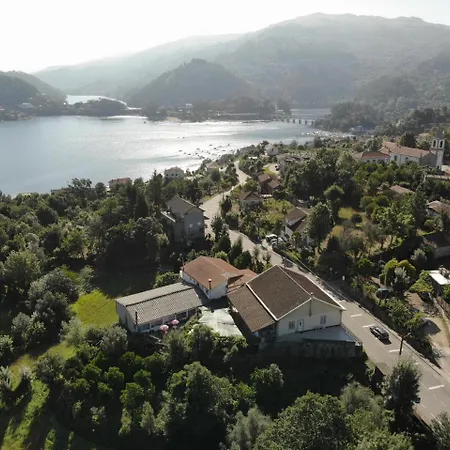 여관 Residencial Do Rita Em Rio Caldo